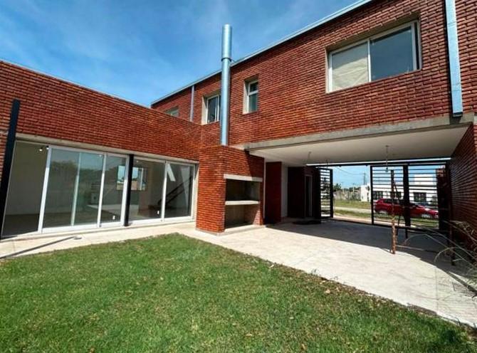 Casa en venta Ibarlucea