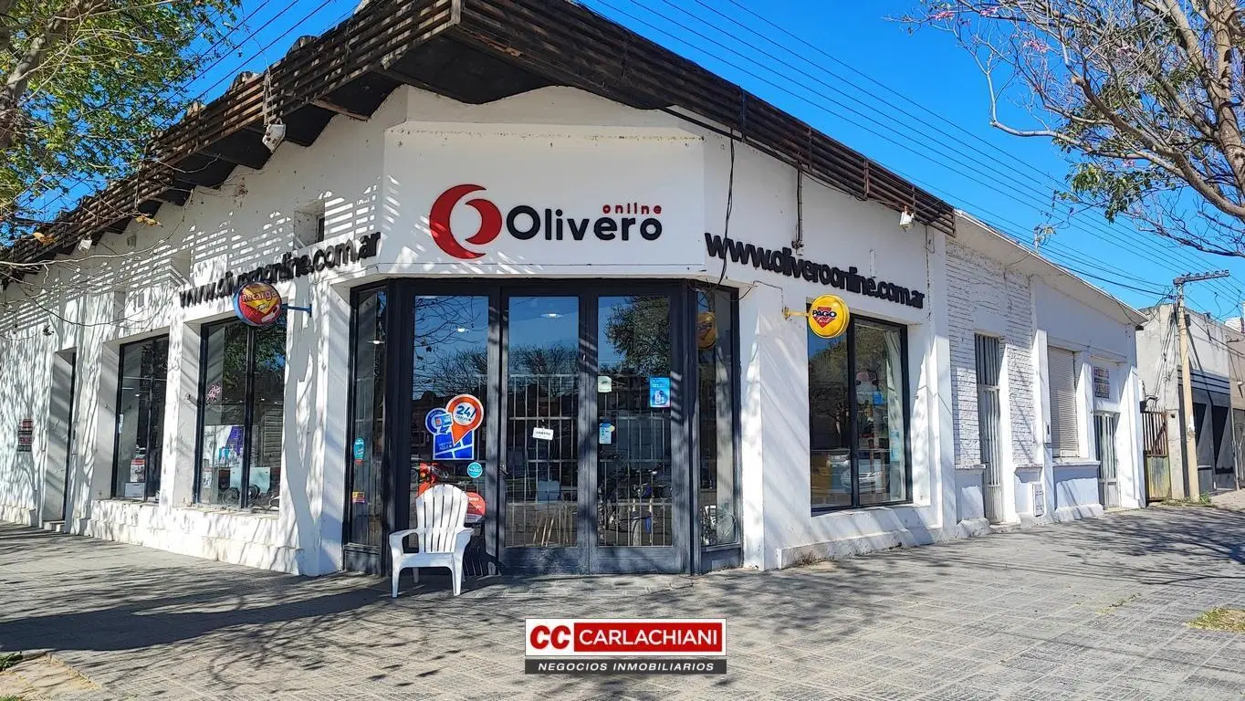 Local en Las Parejas 4