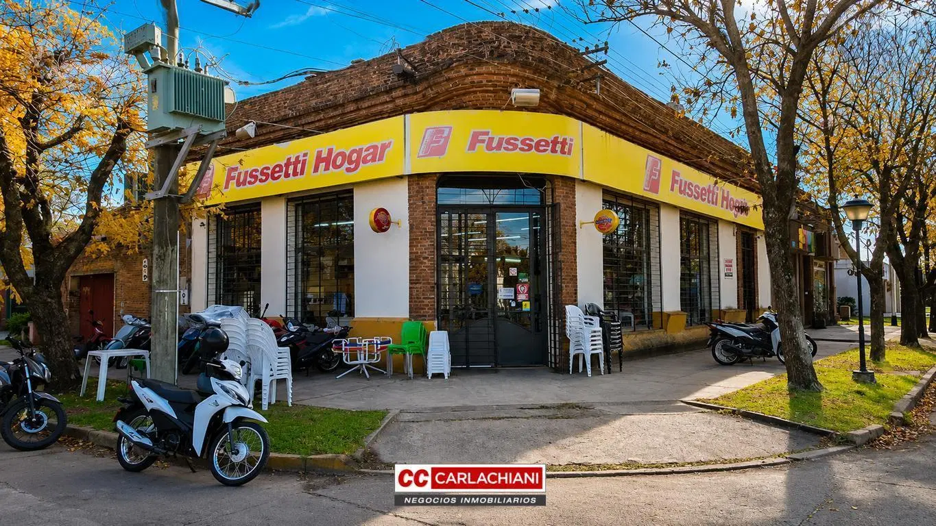 Local en Las Parejas 2
