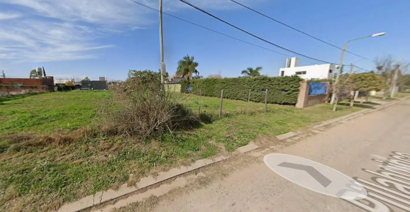 Venta Terreno Acequias del Aire a 100 metros de Rio Paraná en la mejor zona 3