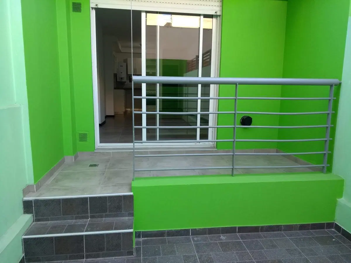 Monoambiente con patio 5