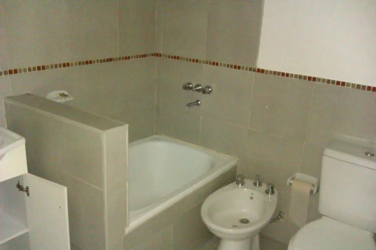 Un dormitorio - Escalera 5