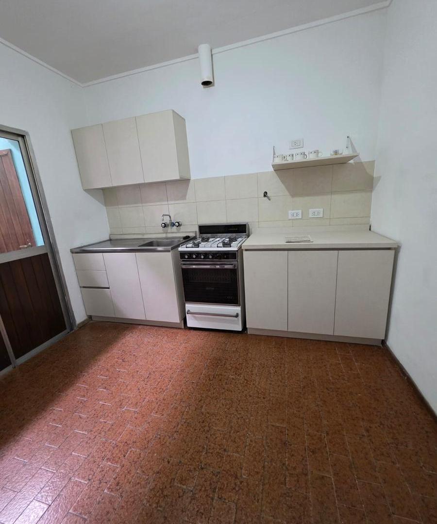 Foto de Casa de 3 dormitorios con cochera en ALQUILER, imagen 3