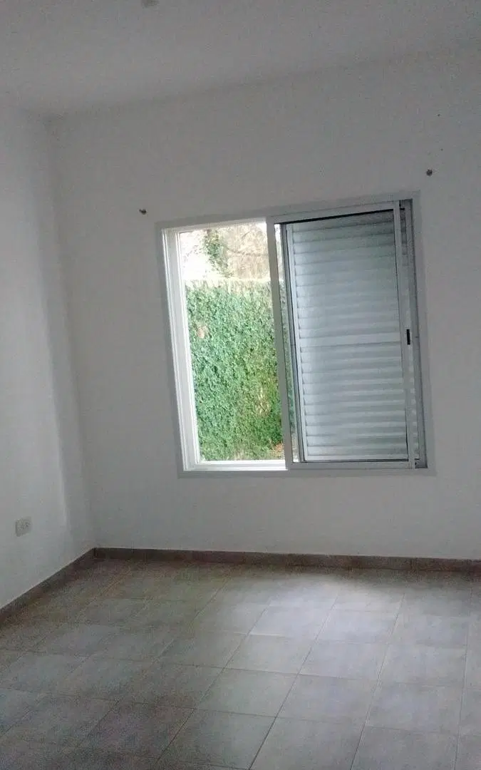 Departamento en Las Rosas 3