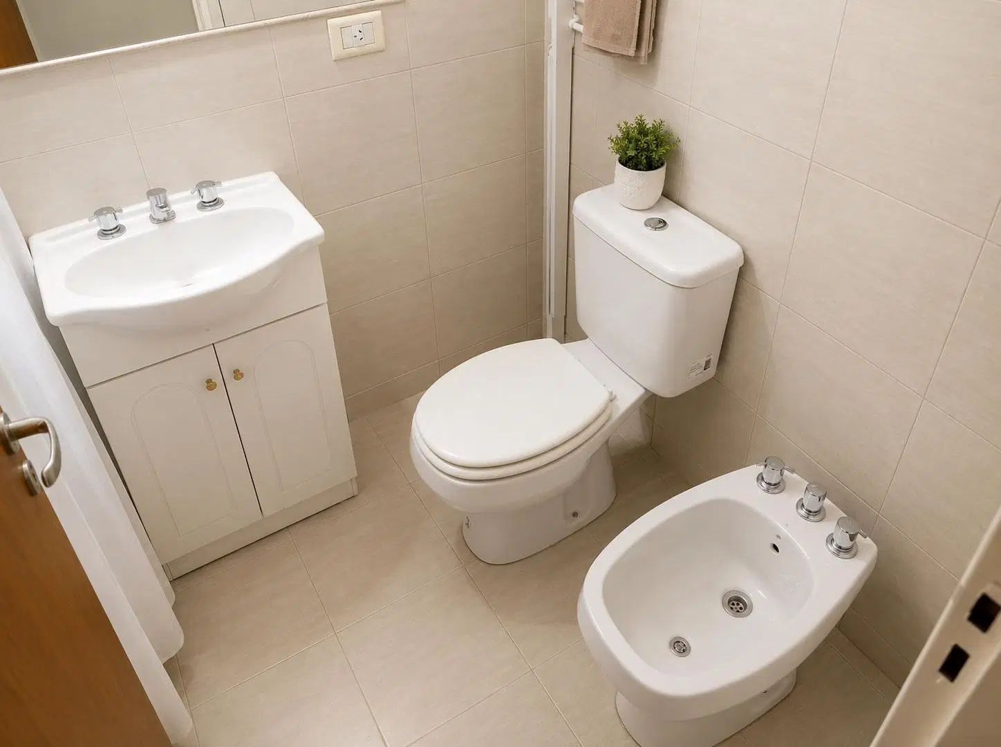 Venta semipiso 1 dormitorio Centro Balcón al Frente 4
