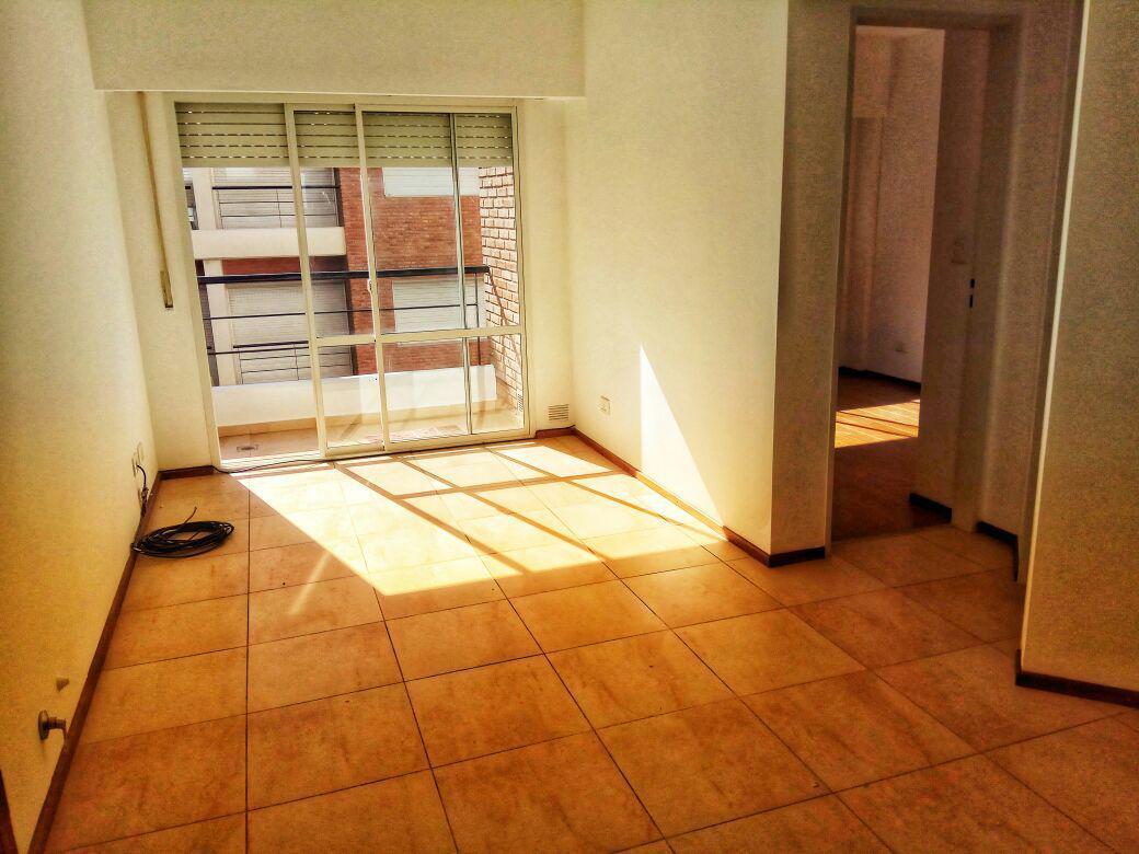 Foto de Un dormitorio con cochera., imagen 3