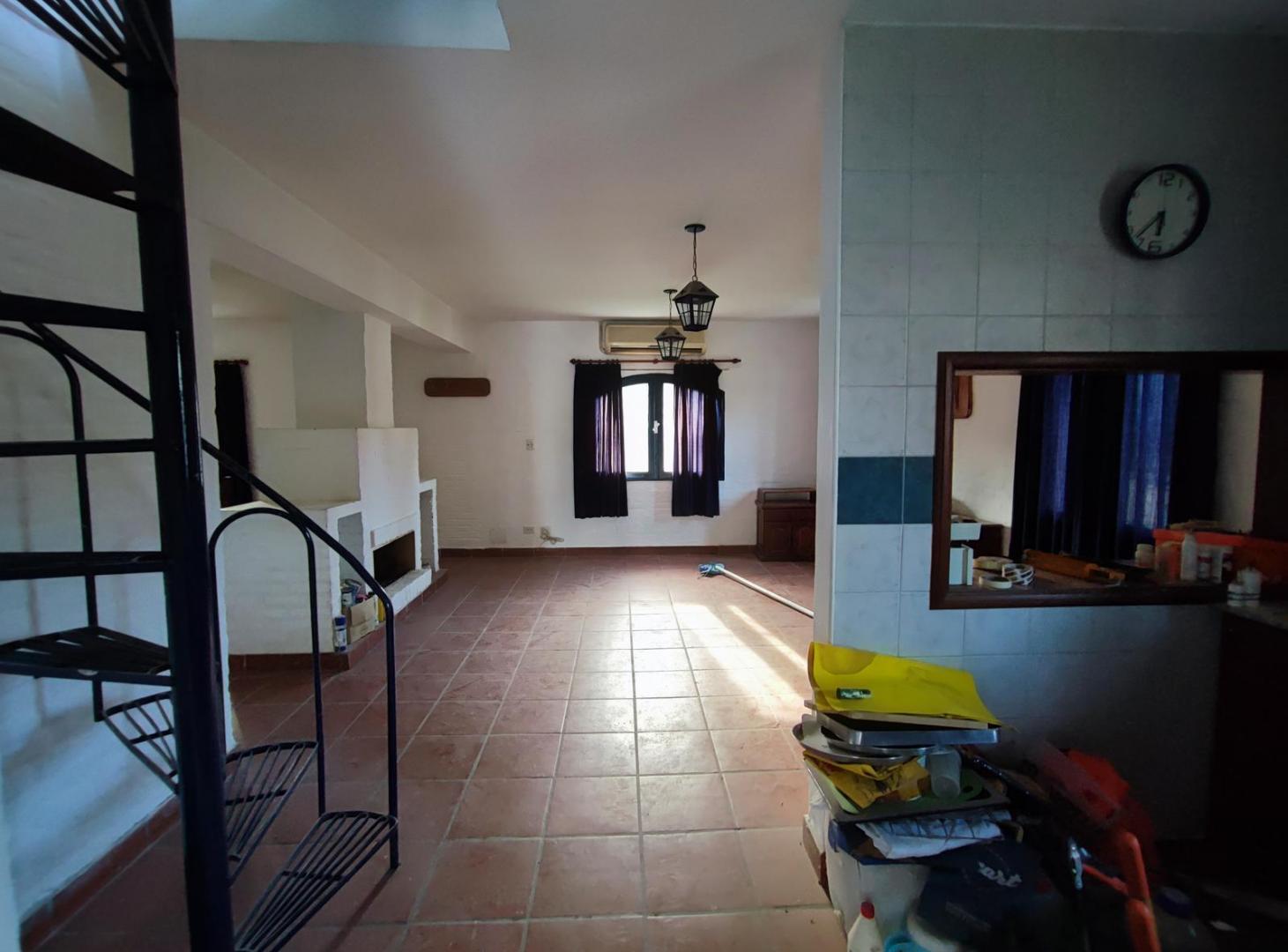 Foto de Casa en venta Rosario Fisherton - 3 Dormitorios - Pileta, imagen 3
