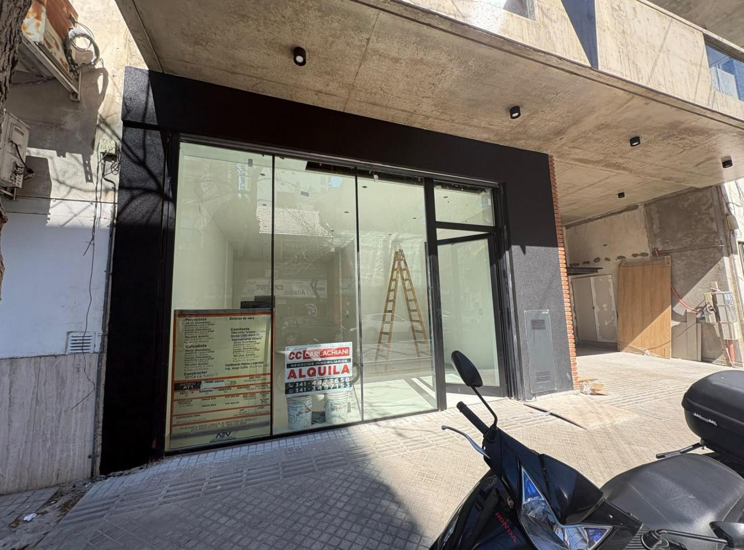 Foto de Local comercial a estrenar en alquiler / Barrio Lourdes, imagen 1