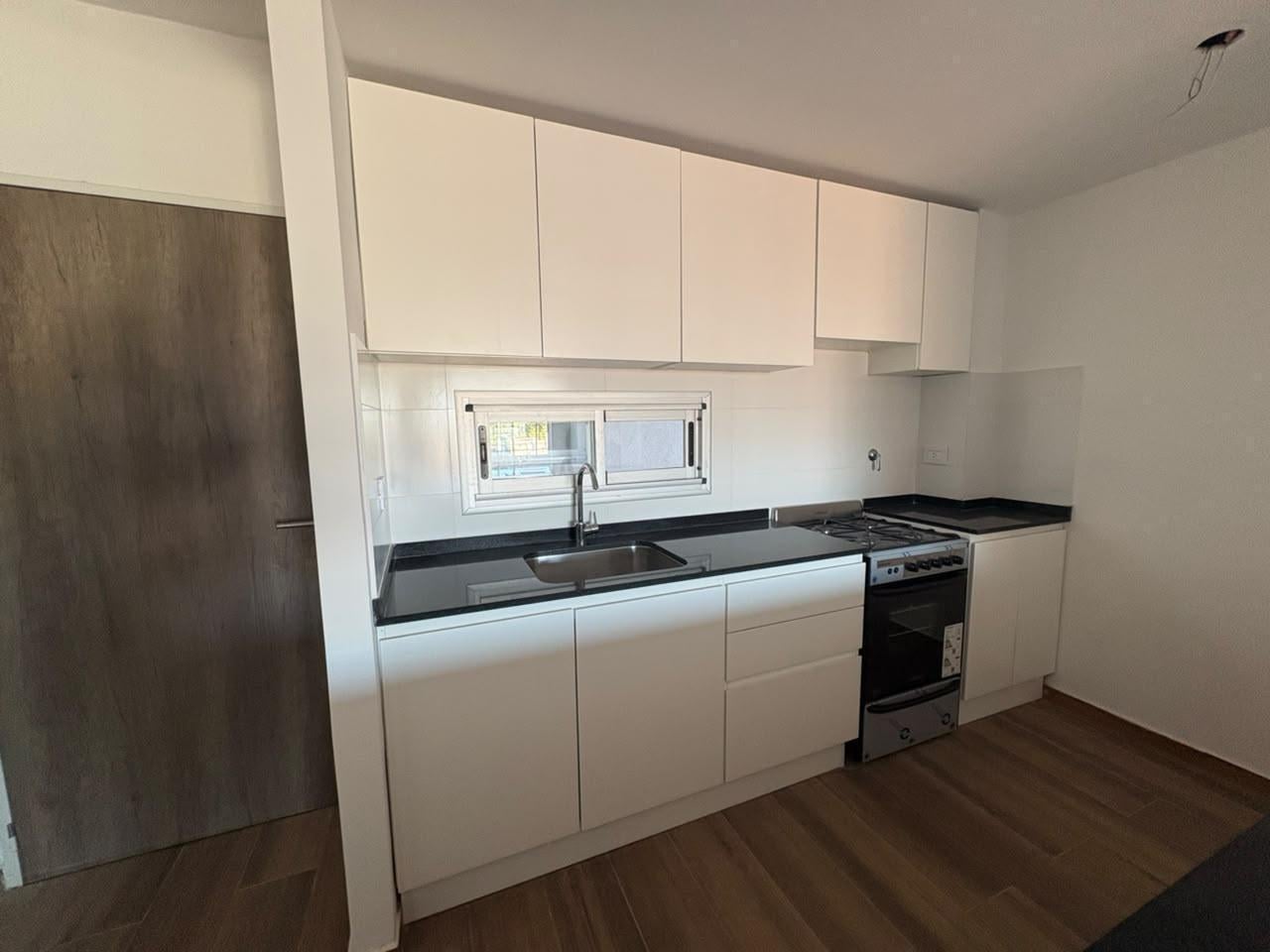 Foto de Departamento a estrenar de 2 dormitorios en alquiler – Barrio Lourdes, imagen 3