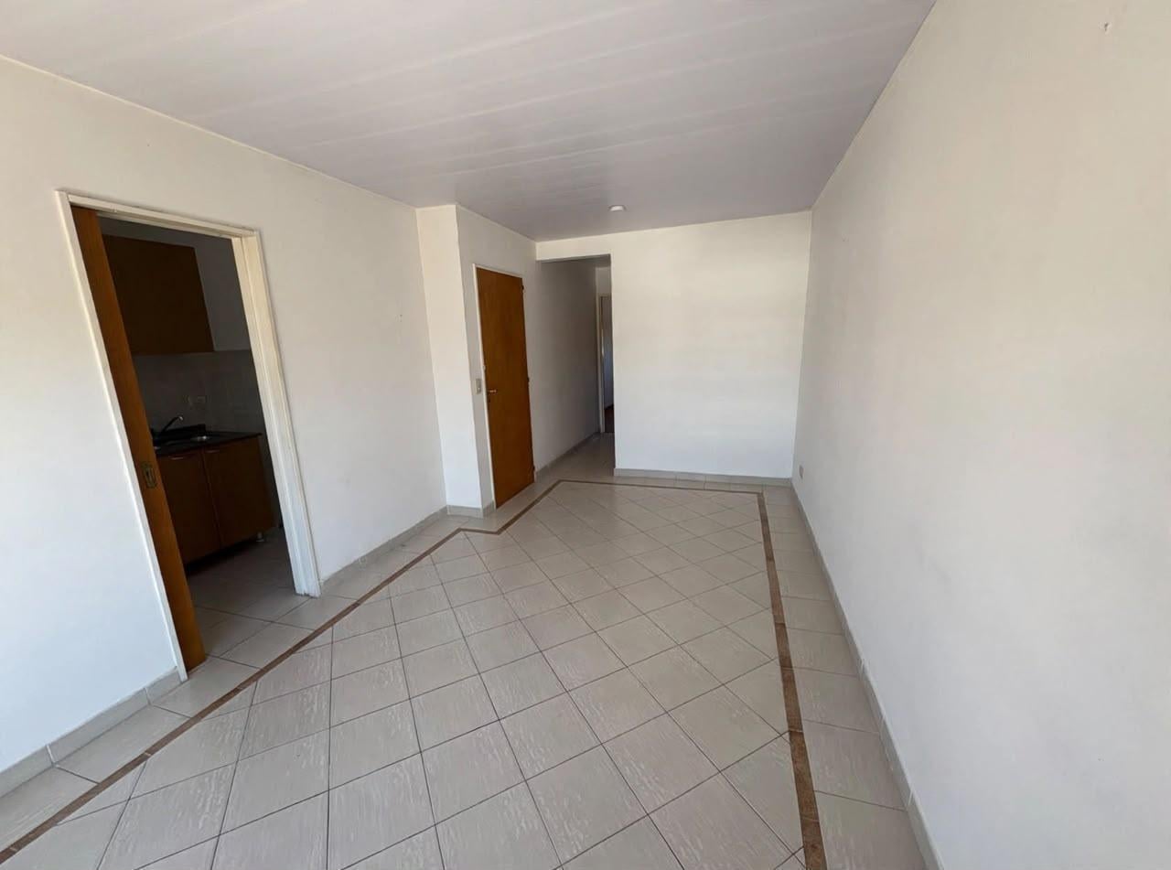 Foto de Departamento de 1 dormitorio con terraza exclusiva / Zona Centro, imagen 3