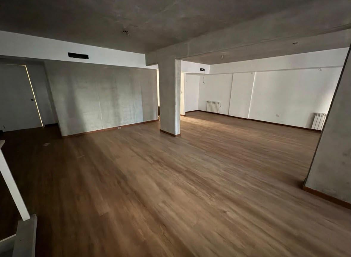 Foto de Oficina comercial en alquiler / Zona Río, imagen 1