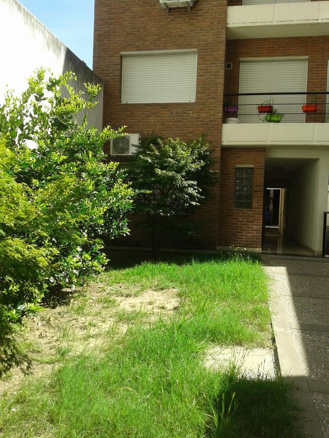 Foto de Monoambiente semi nuevo - Muy buen estado - Zona Facultades!, imagen 3