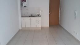 Foto de Monoambiente semi nuevo - Muy buen estado - Zona Facultades!, imagen 4