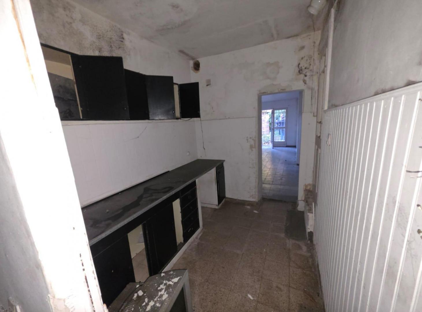 Foto de Casa en venta a reciclar - Bario Luis Agote Rosario, imagen 5