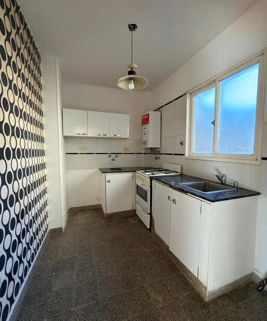 Venta Departamento de 1 dormitorio en el centro , luminoso. 3