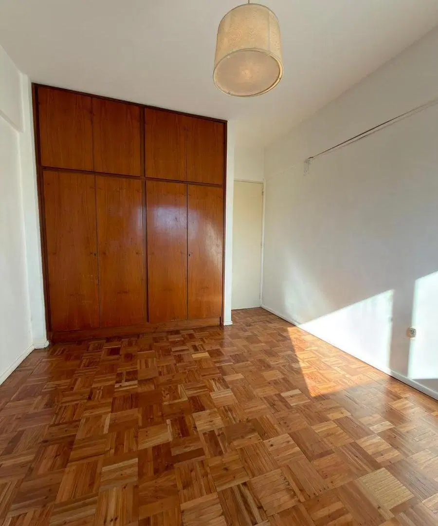 Venta Departamento de 1 dormitorio en el centro , luminoso. 5