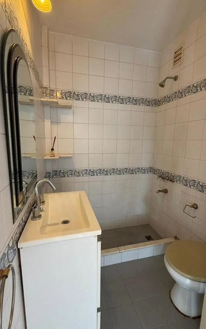 Venta Departamento de 1 dormitorio en el centro , luminoso. 3