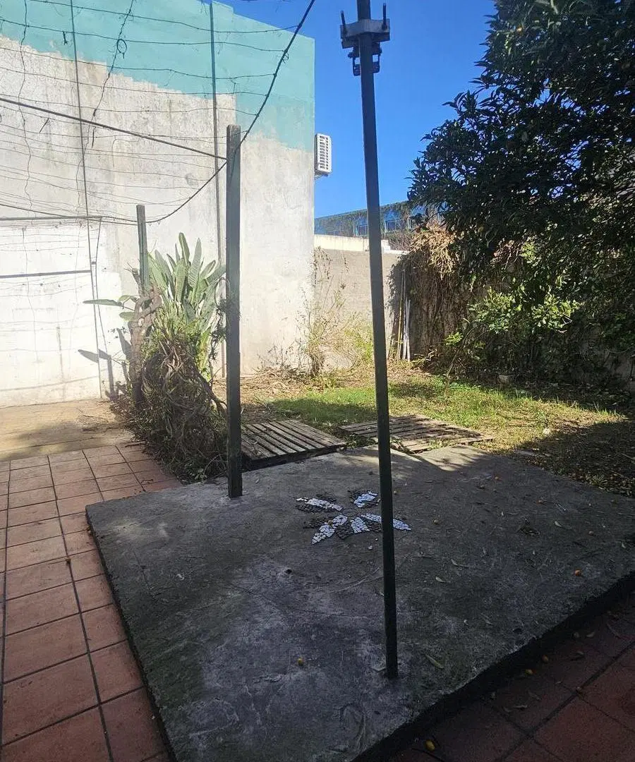 Casa interna de un dormitorio en barrio tiro suizo 4