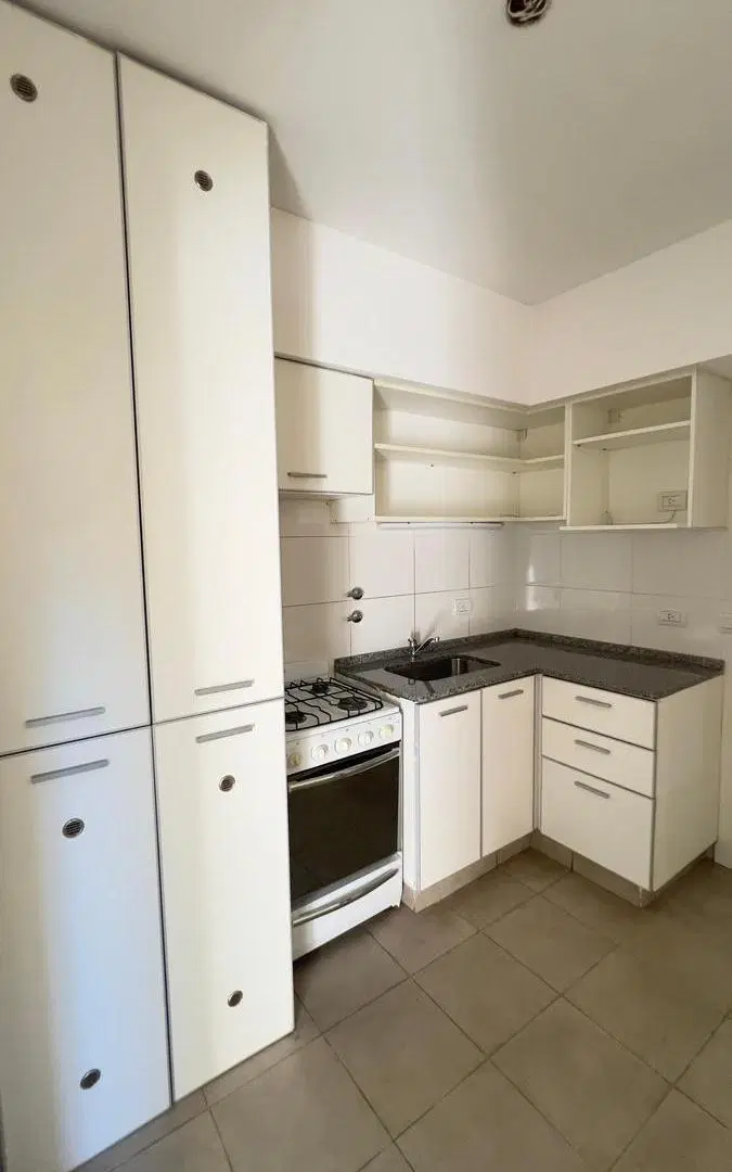 Departamento en Alquiler de 1 dormitorio 4