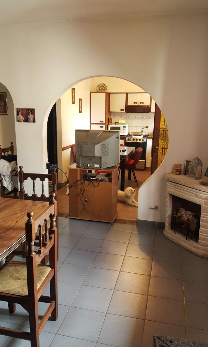Casa 4 ambientes. | Venezuela 3200