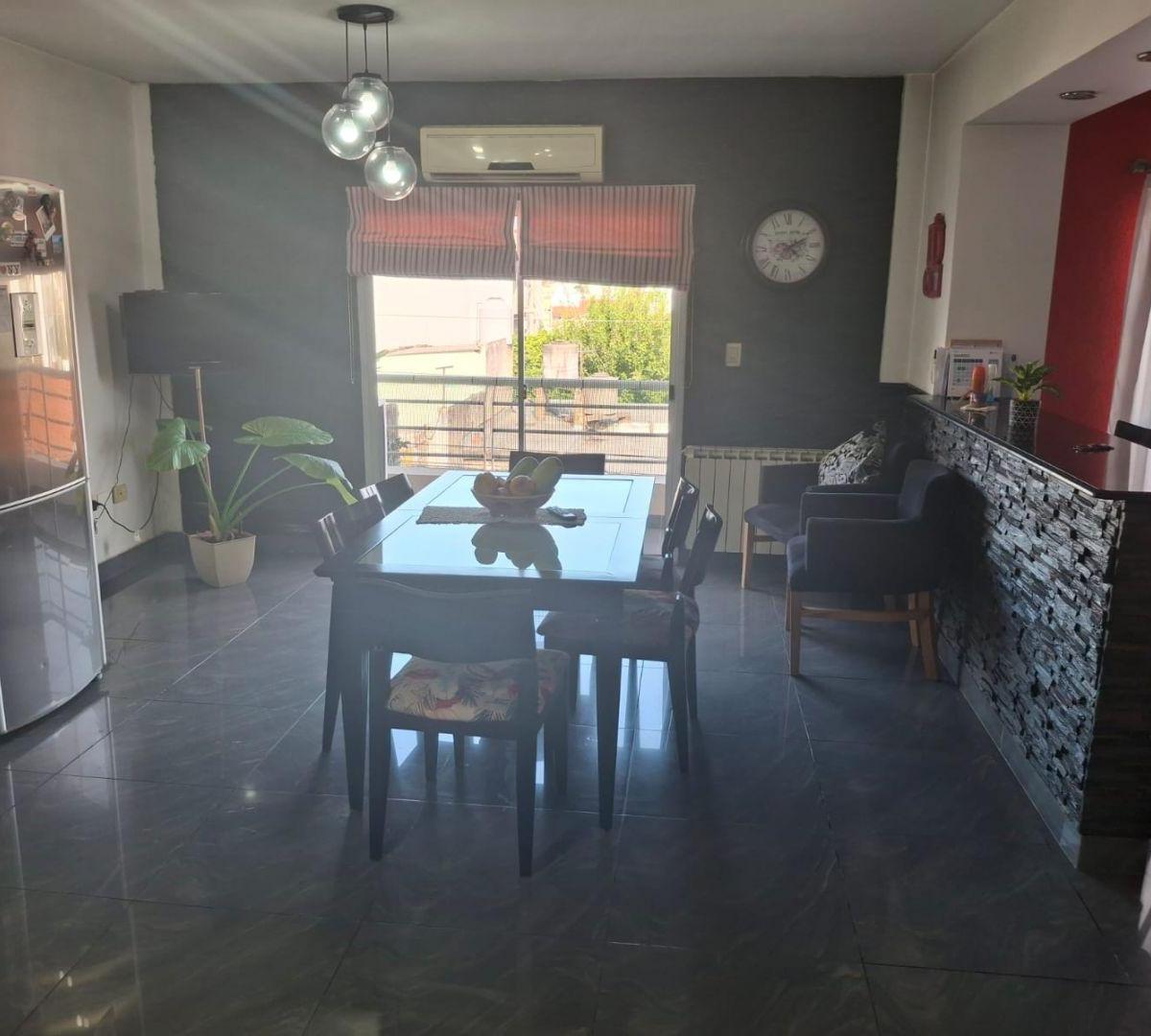Foto de Excelente departamento 180 m2. 2 cocheras, imagen 4