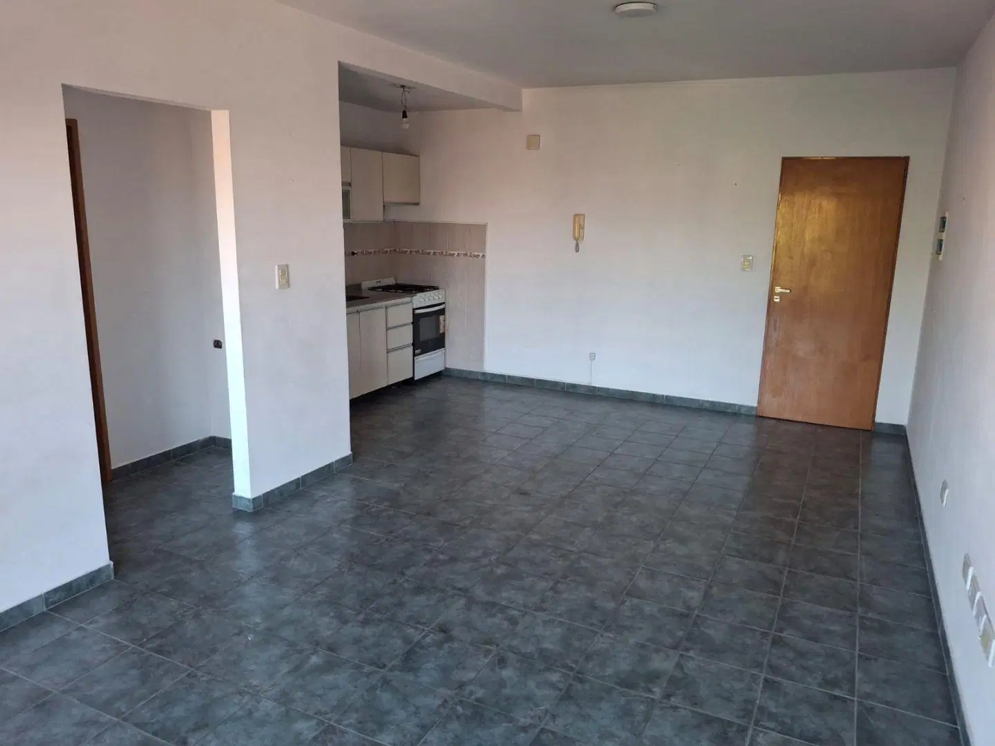 Departamento 2 ambientes. | jujuy 2700 3