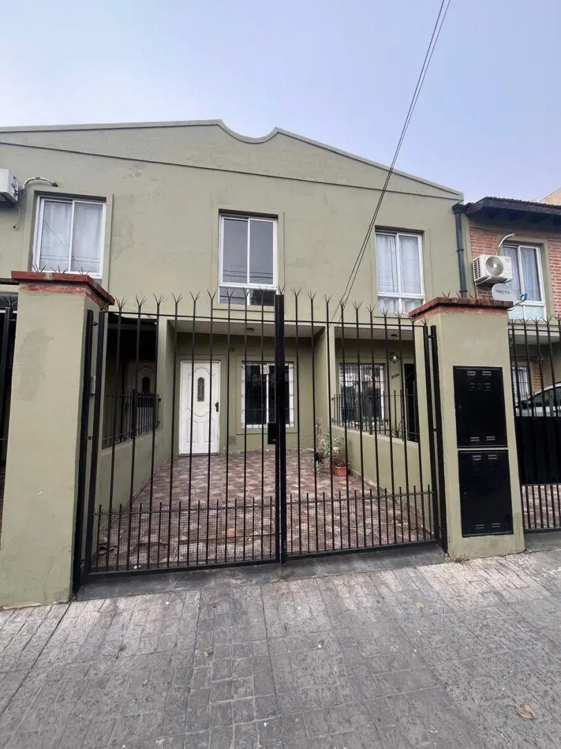 Casa 3 ambientes. | venezuela 3000 4