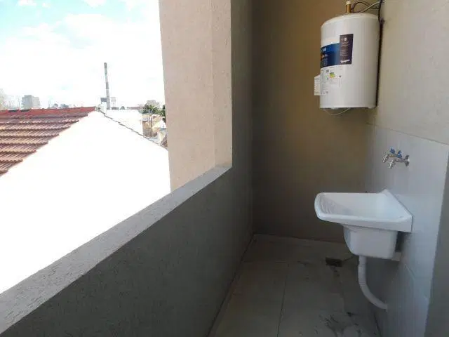 Departamento 2 ambientes a estrenar con balcon ctra.frente 2do. piso 5