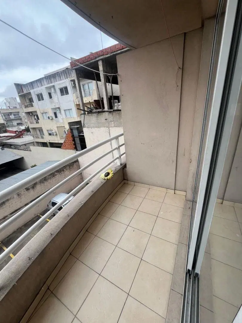 Departamento 2 ambientes. | jujuy 3200 4