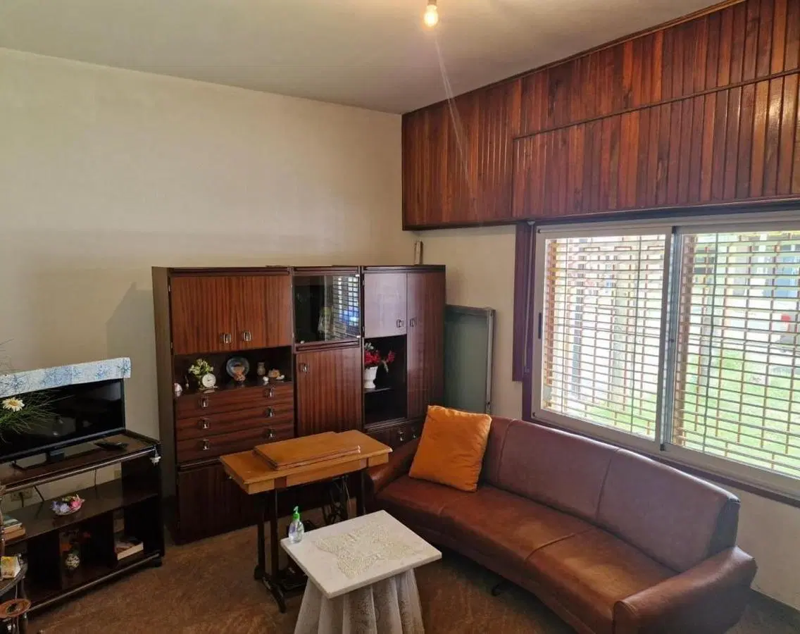 CASA Y DOS DEPARTAMENTOS EN P.A, VENTA EN BLOCK 1