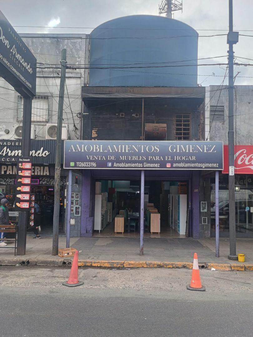 Foto de Local 340 m2. frente al bingo de Lomas del Mirador, imagen 3