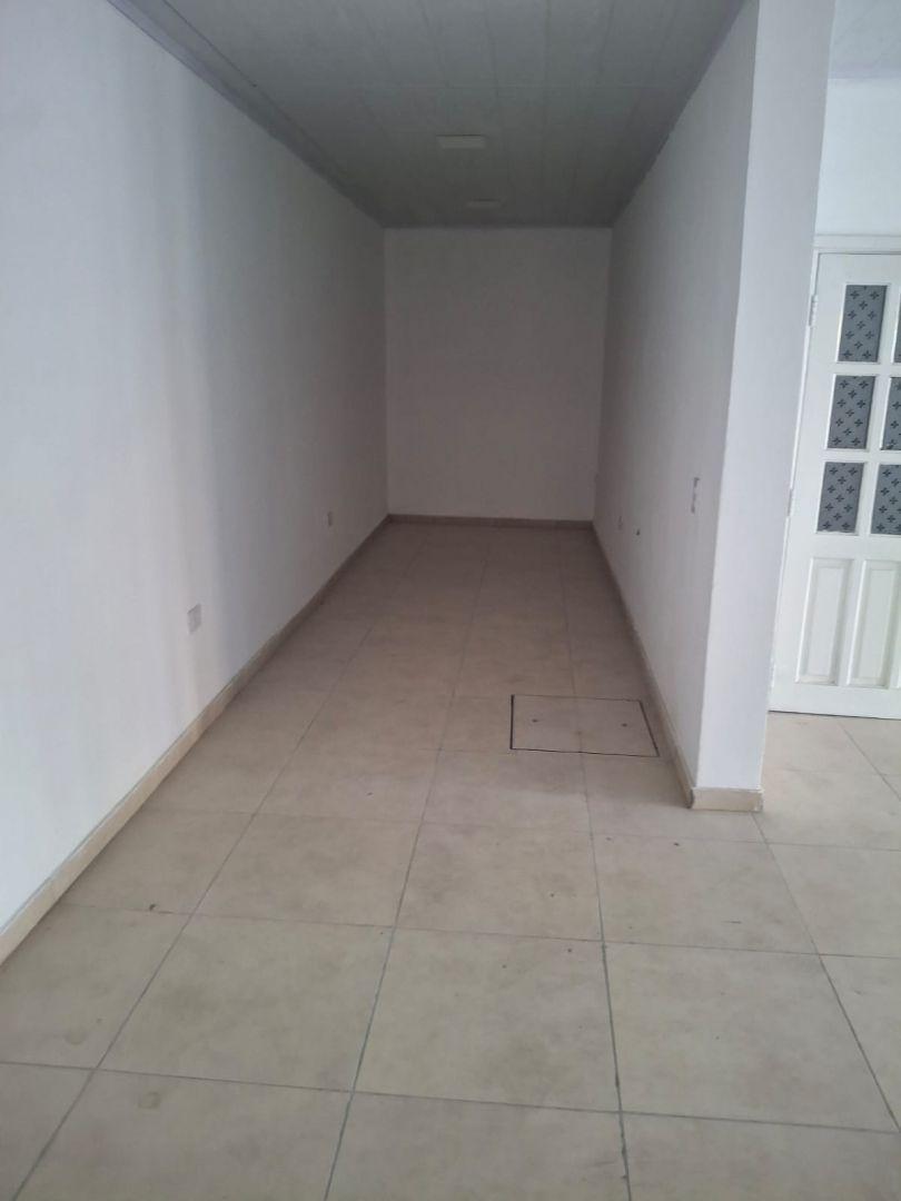Foto de Local . | av. illia 3621, imagen 2