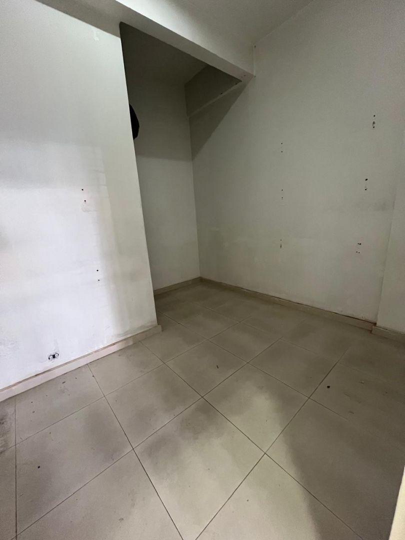 Foto de Local . | presidente peron 3100, imagen 4