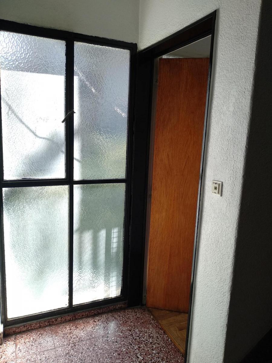 4 Ambientes - Balcon Corrido Al Frente - a Pasos de Av San Martin 5