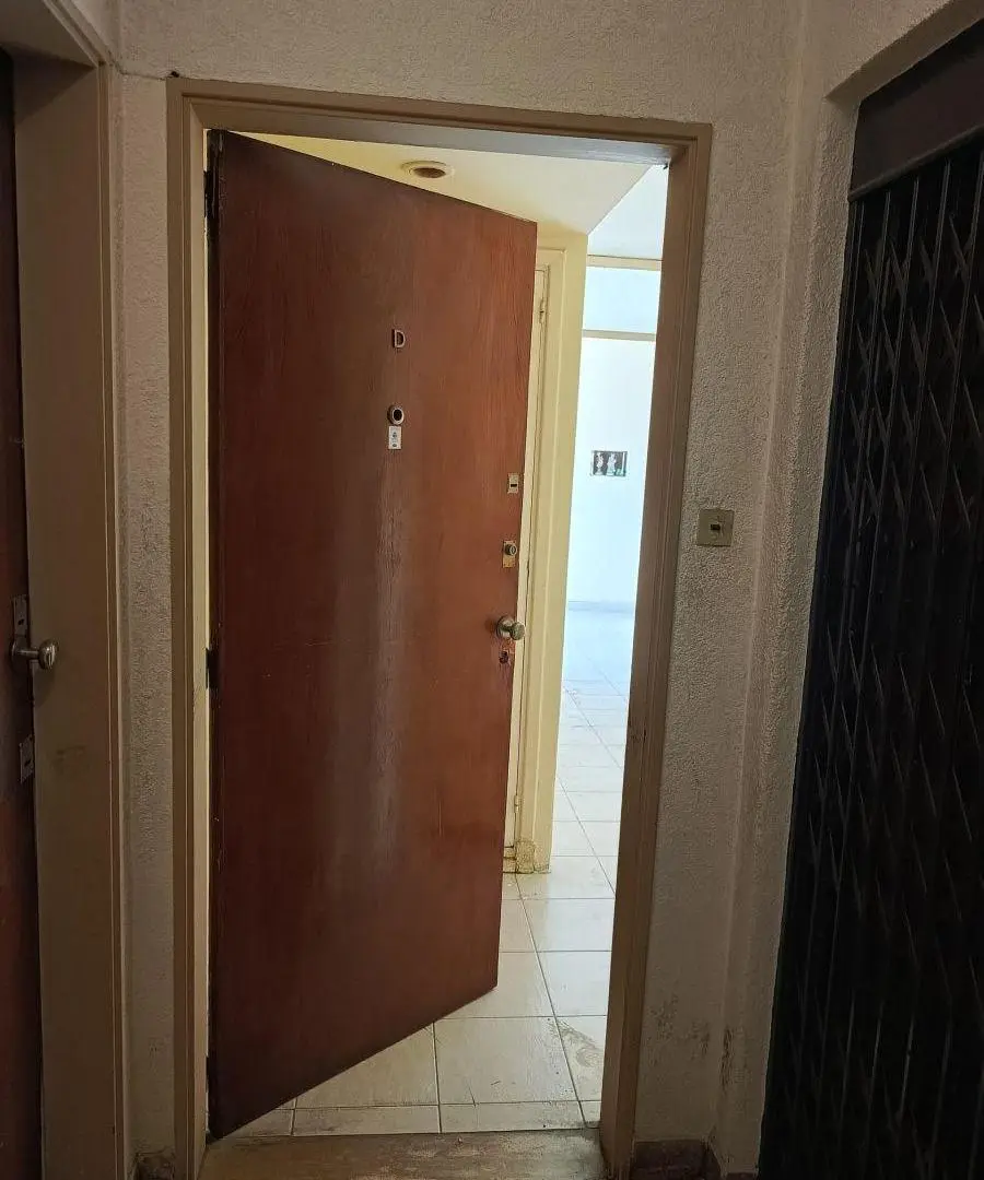 1 AMBIENTE PERFECTAMENTE DIVIDIDO Y APTO PROFESIONAL- ACEPTA FINAER 4