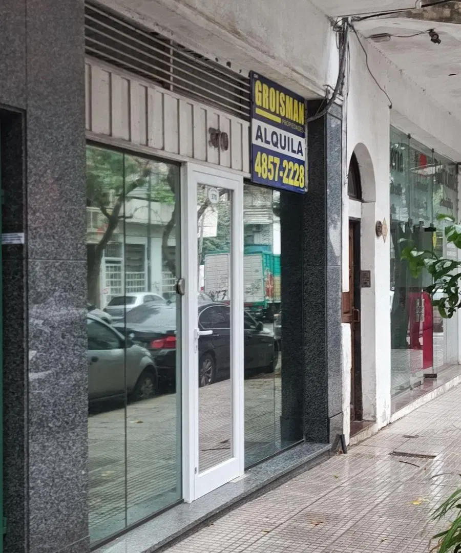 LOCAL AL FRENTE - APTO TODO RUBRO (NO COMIDA) - TOMA FINAER O RESPALDAR 4