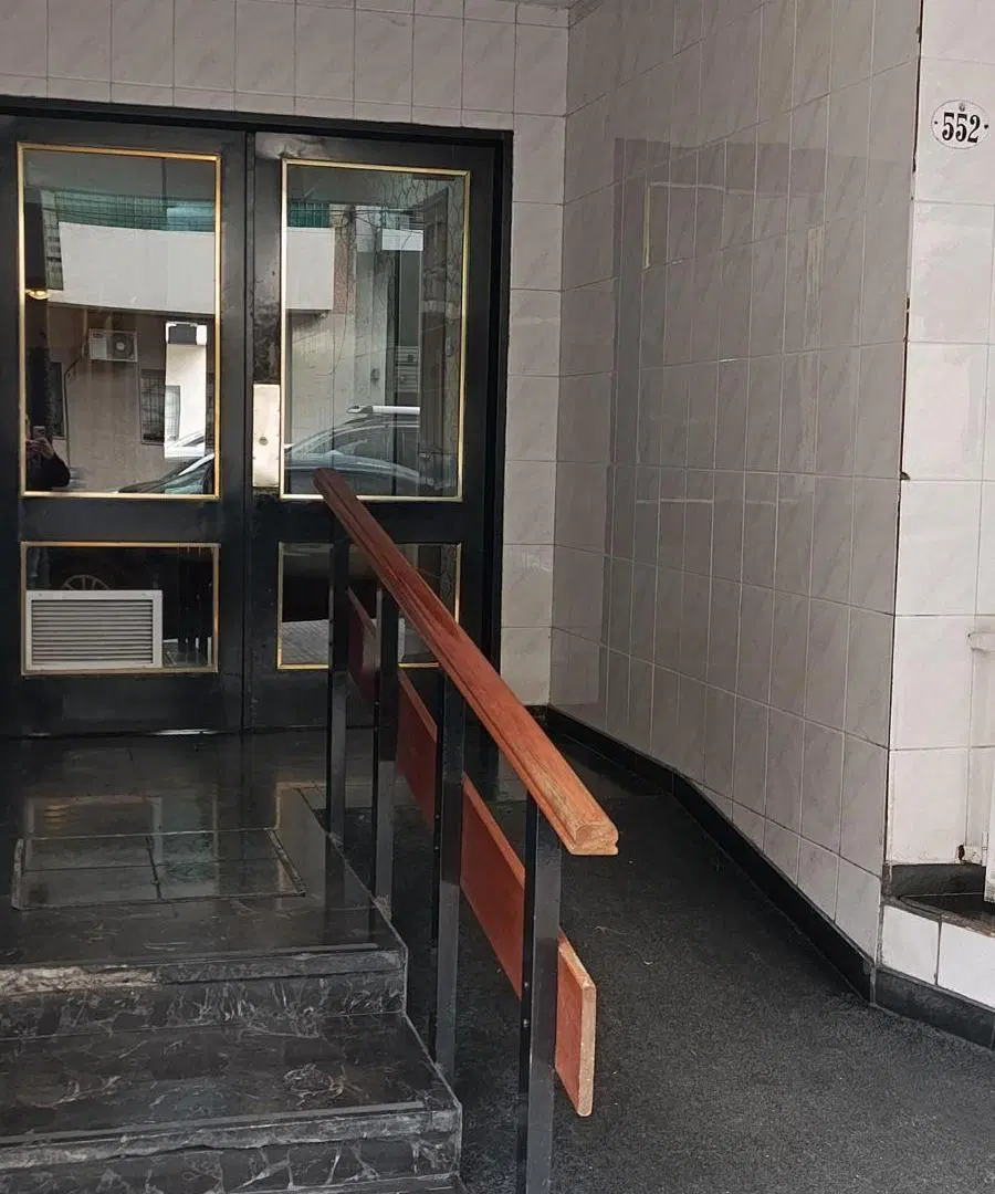 2 AMBIENTES A PASOS DE AVENIDAS Y TRANSPORTE - APTO CREDITO HIPOTECARIO 3