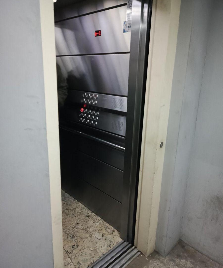 Foto de 1 AMBIENTE - LOFT - COCHERA OPTATIVA . CON RENTA HASTA ENERO 2027, imagen 5