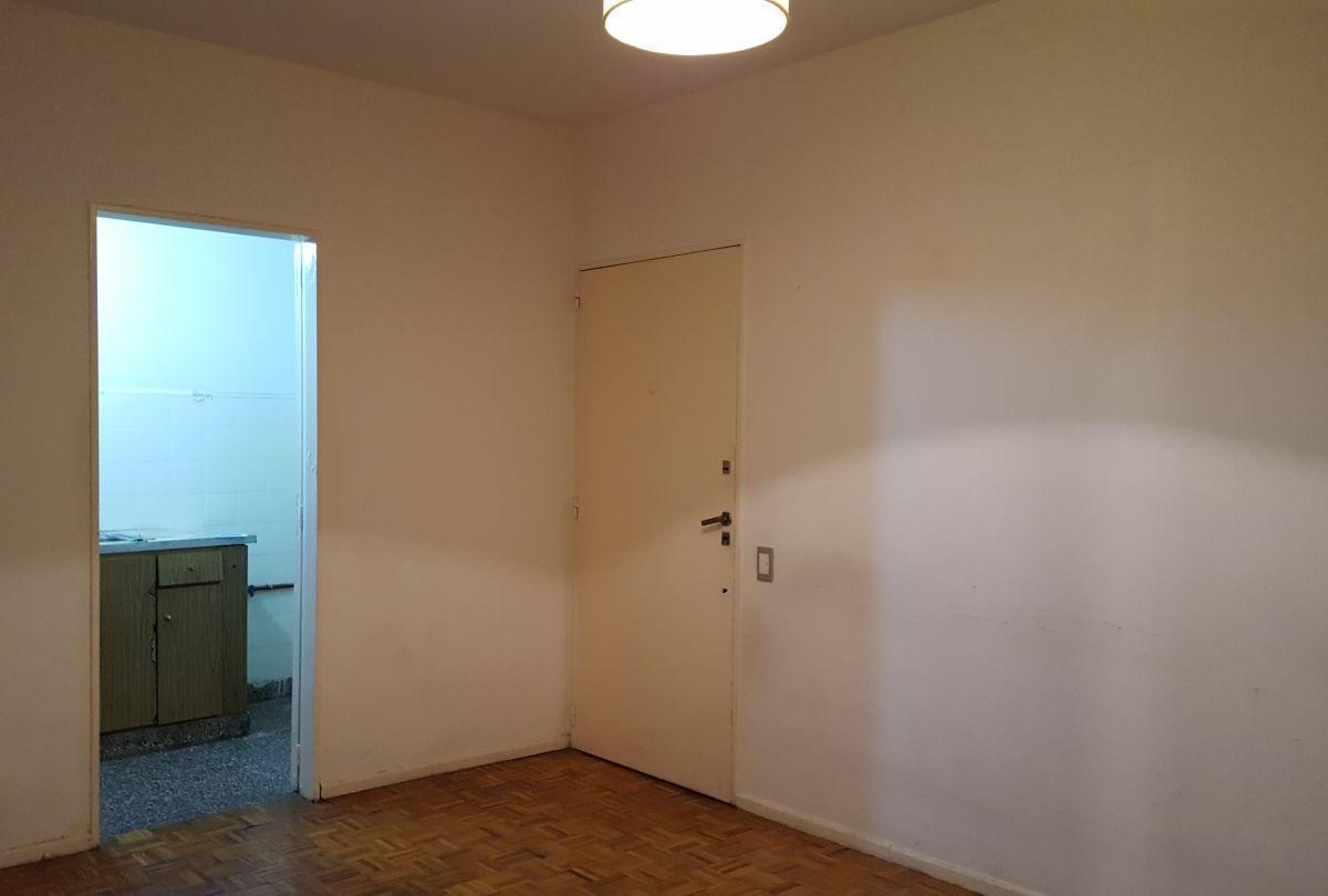 Venta de Departamento de 2 Amb en Liniers 2
