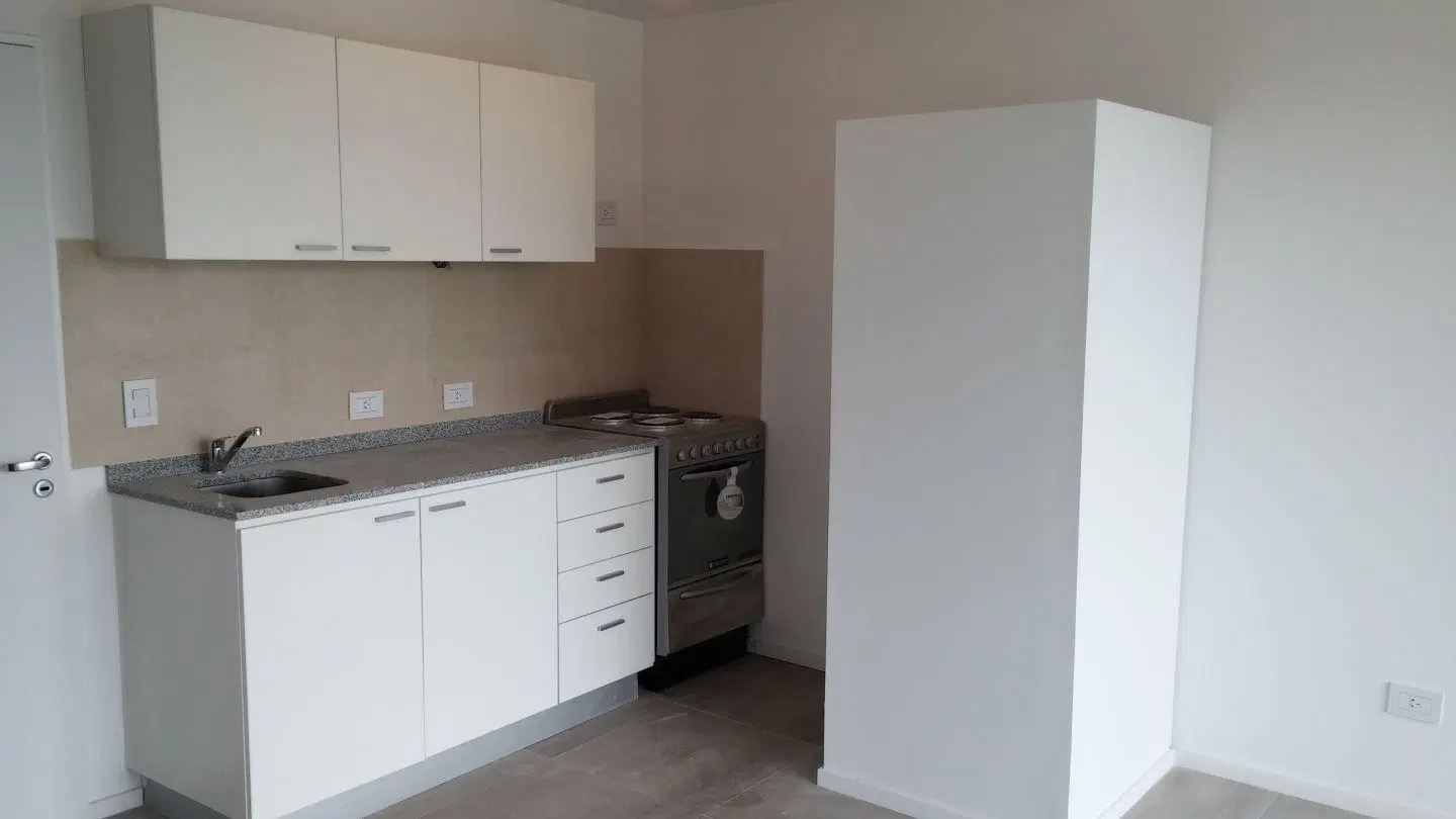 Luminoso Monoambiente con Balcon y Amenities 5