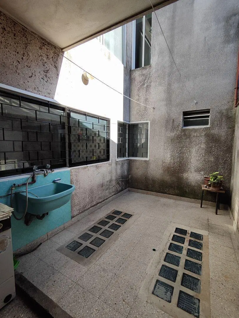 3 ambientes con patio en San Martin 4