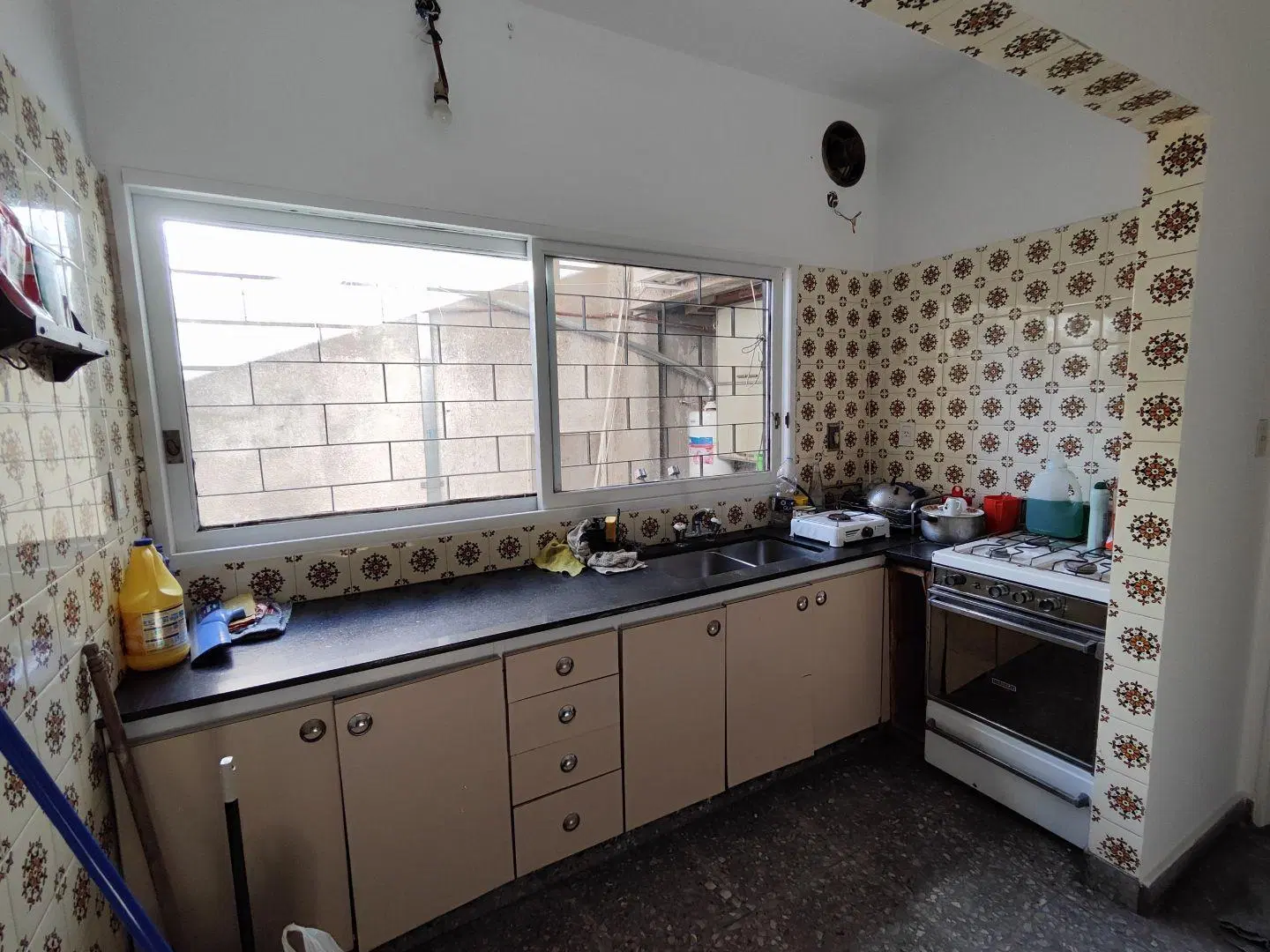 3 ambientes con patio y balcon en San Martin Centro 3
