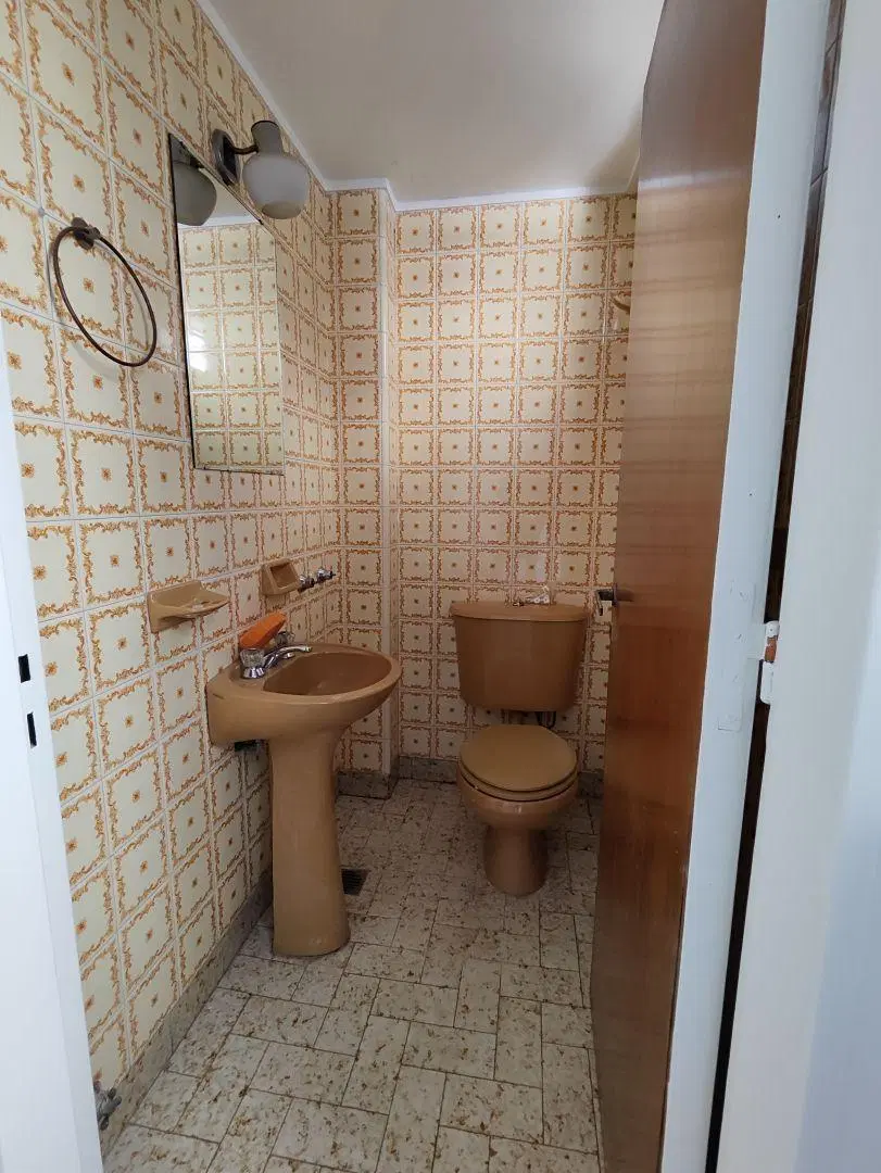 3 ambientes con patio y balcon en San Martin Centro 4