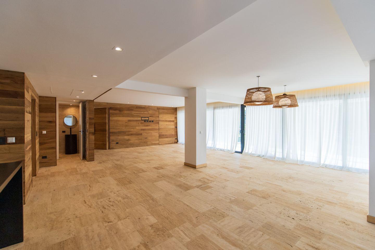 Foto de Alquiler Exclusivo Semipiso Premium Frente a Plaza Arenales, Villa, imagen 1