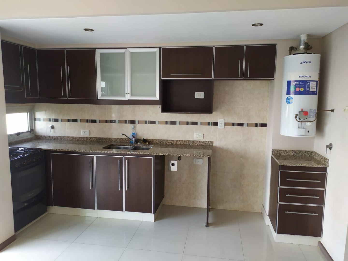 Foto de Venta hermoso 2 ambientes en Villa Pueyrredon, imagen 2
