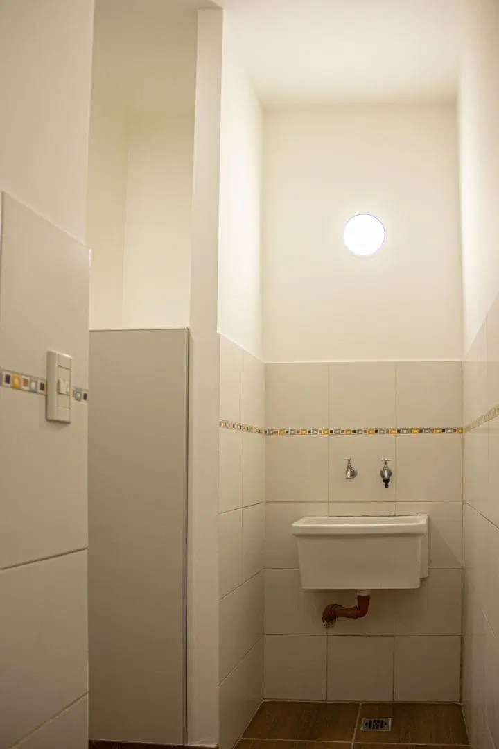 2 ambientes precioso con patio y parrilla 8