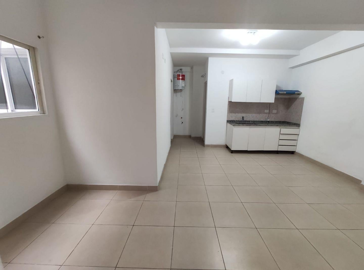 Foto de Alquiler departamento PH 2 ambientes en Saenz Peña, imagen 3