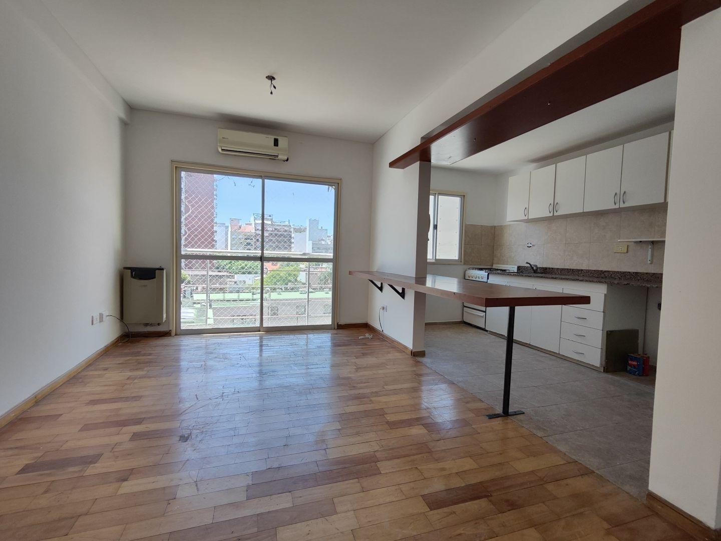 Foto de Departamento de 2 ambientes en alquiler en Villa Urquiza con amenities, imagen 1
