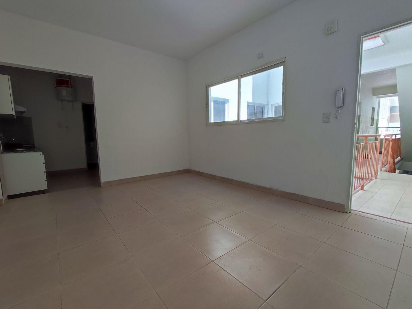 Foto de PH 2 AMBIENTES EN ALQUILER BAJAS EXPENSAS!, imagen 1