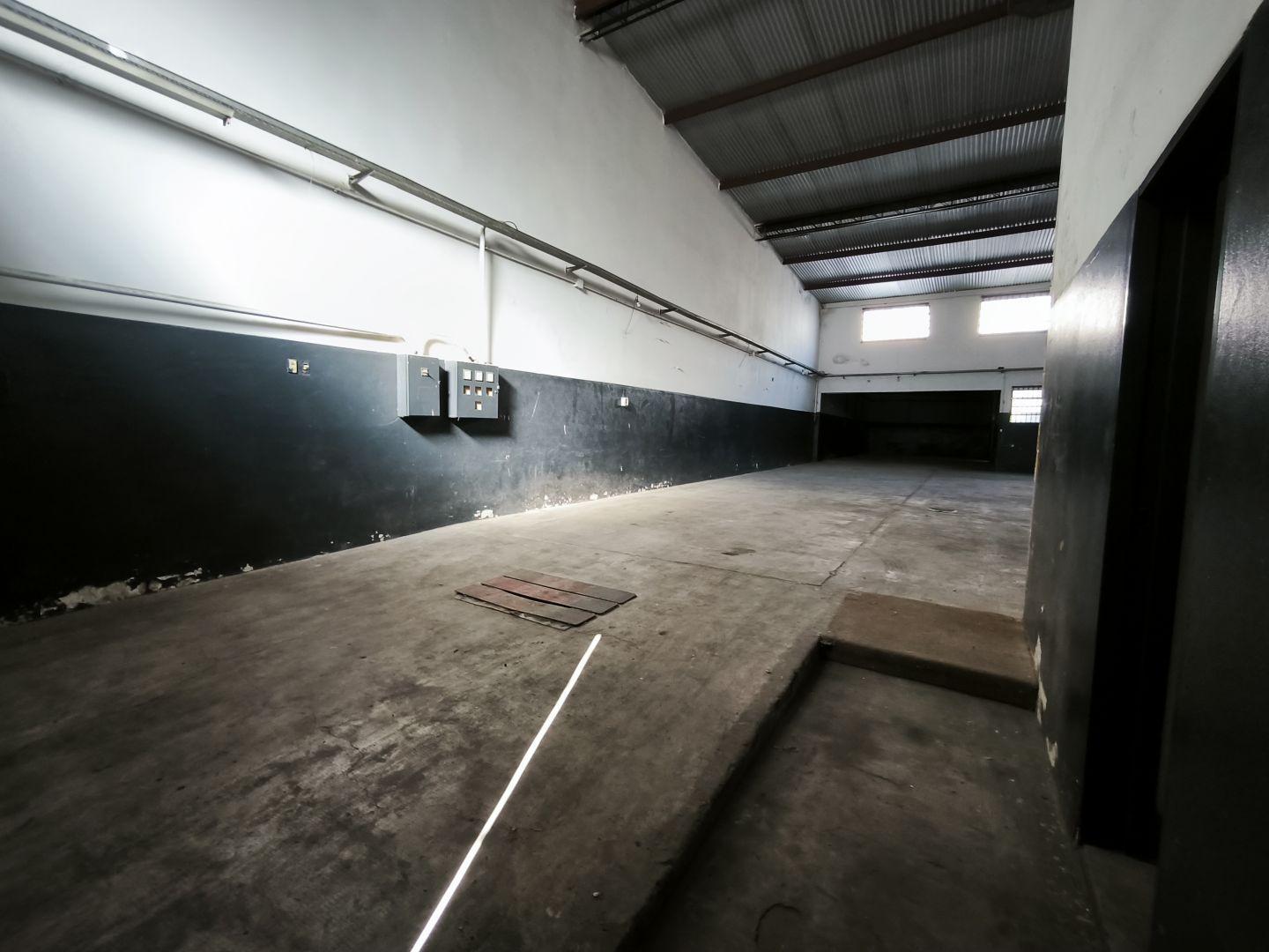 Foto de Alquiler Galpon en Villa Lynch, imagen 5
